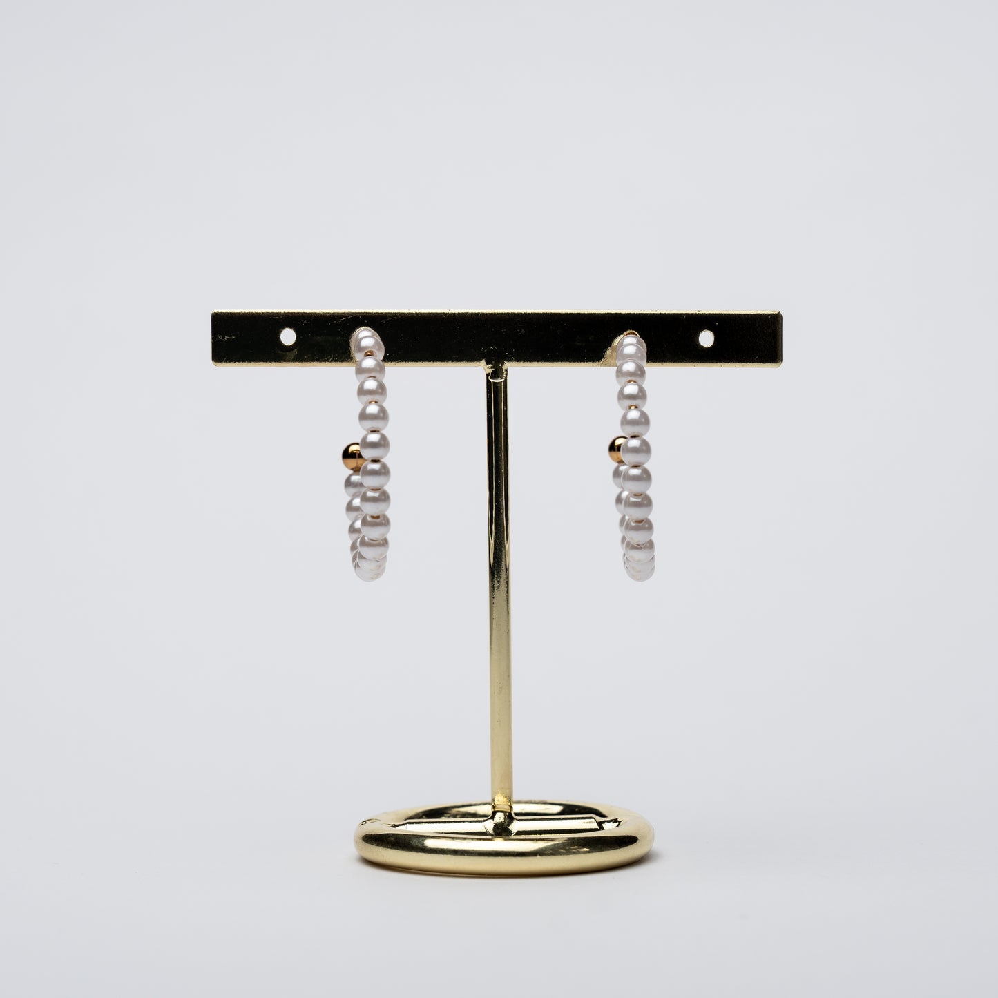 Pendientes de Perlas Blancas con Elegancia Clásica para cada Ocasión