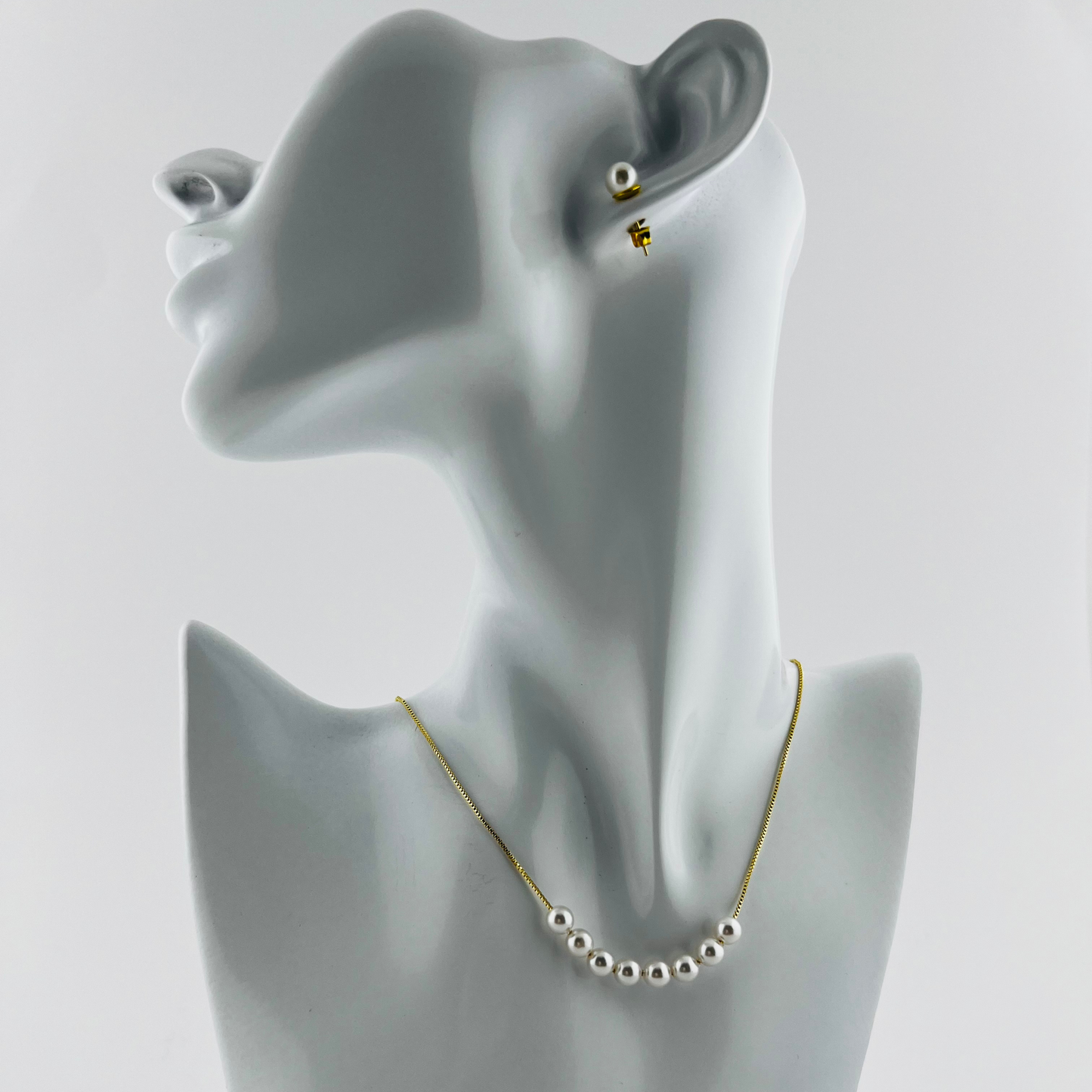 Conjunto Collar y Pendientes de Dorado con Perlas