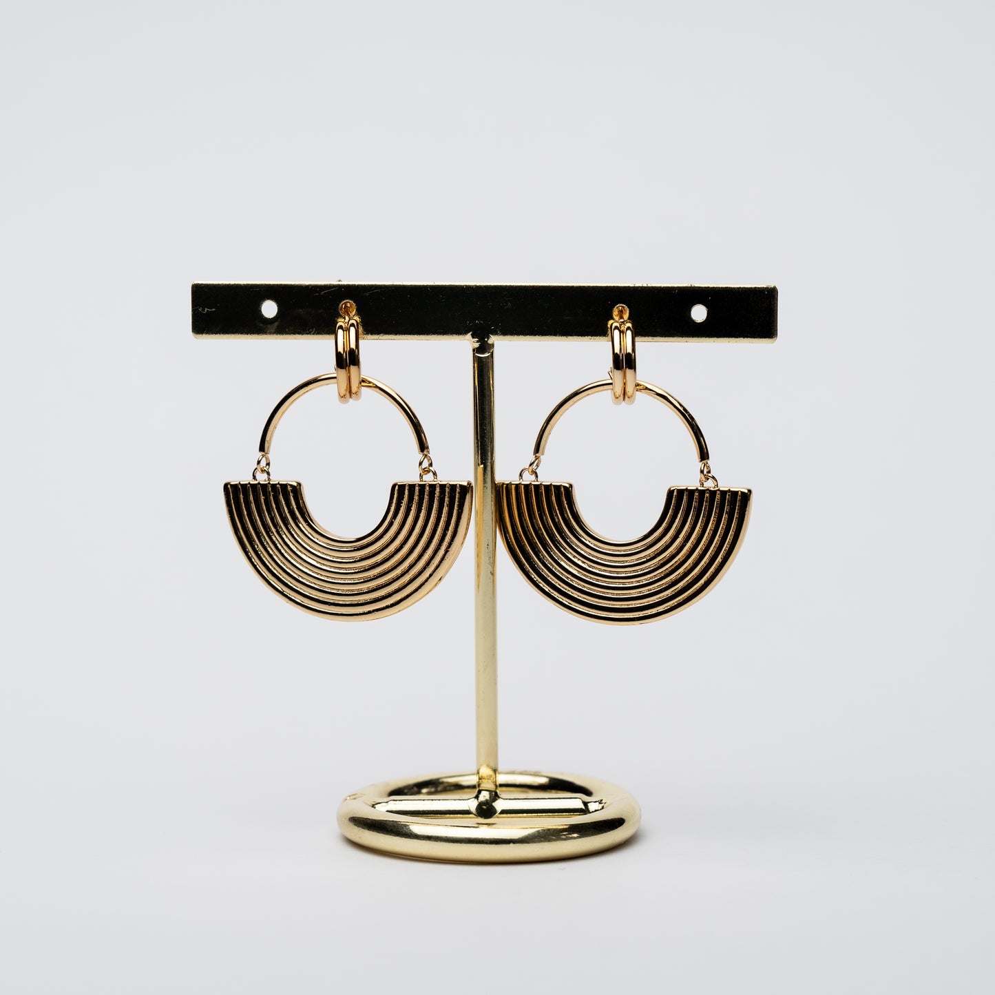 Pendientes de Aro Modernos Con Patrón Contemporaneo y Estilo Sofisticado