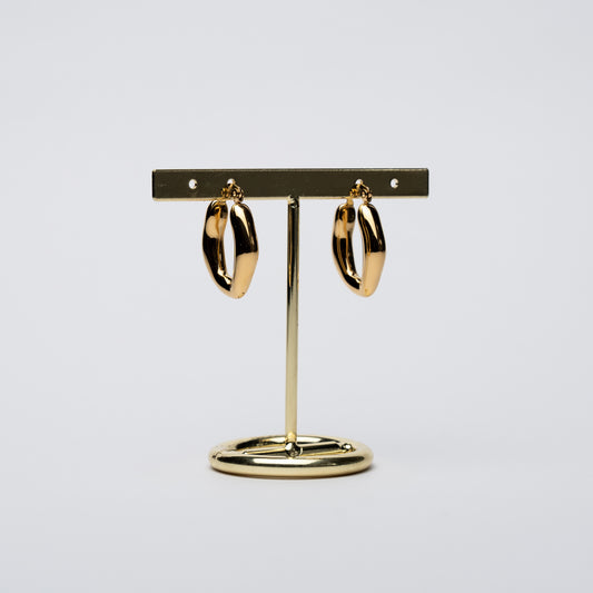 Pendiente de Diseño con Acabados Dorados, Elegancia y Durabilidad